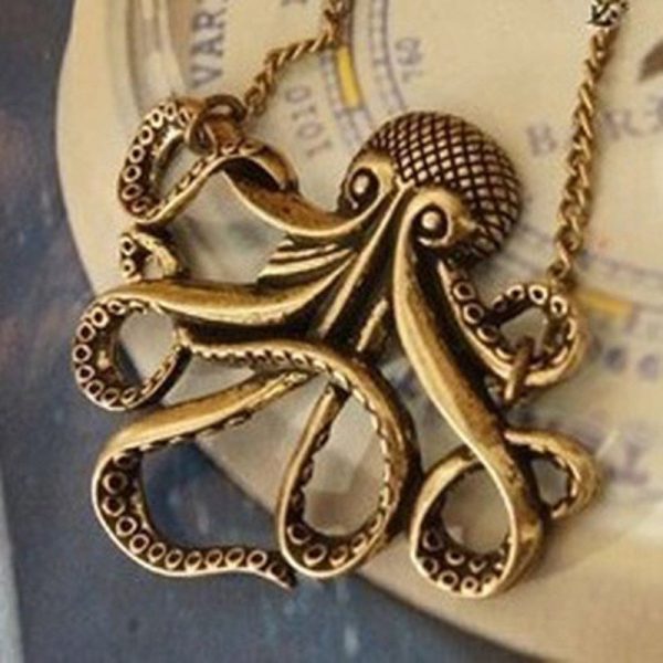 collier pirate davy jones