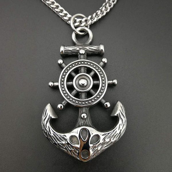collier ancre pirate