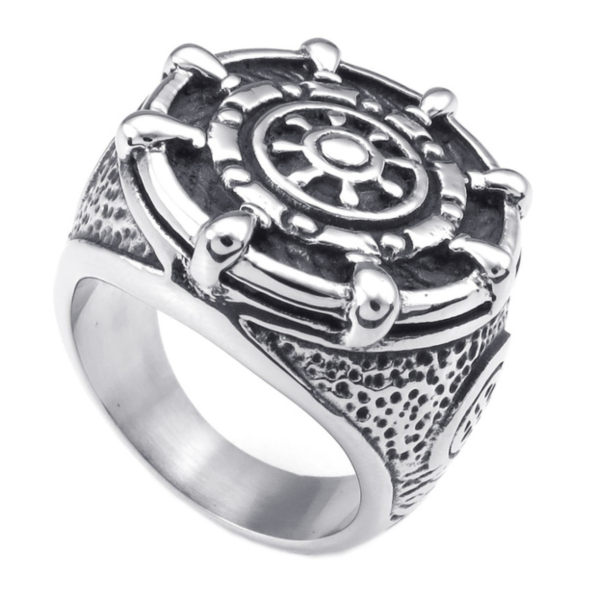 bague pirate gouvernail