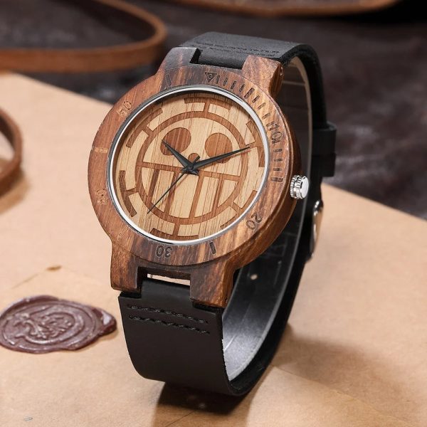 montre equipage du chapeau de paille