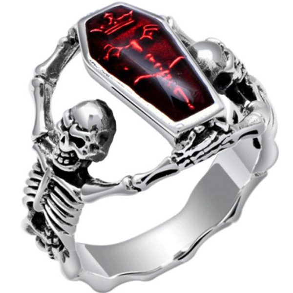 bague pirate cercueil