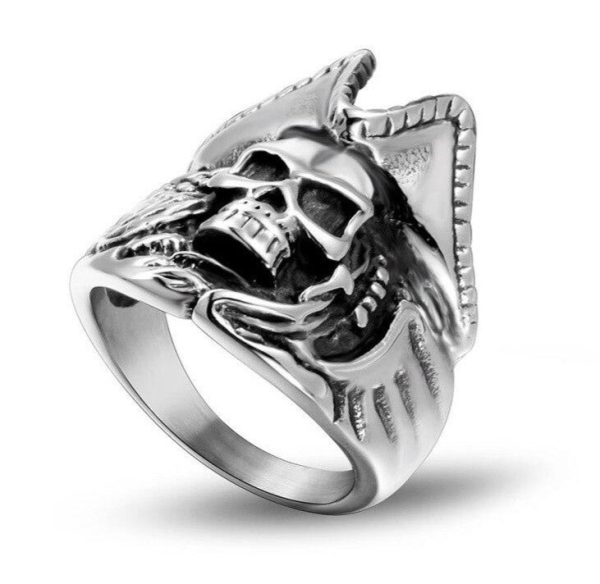 bague pirate tête de mort