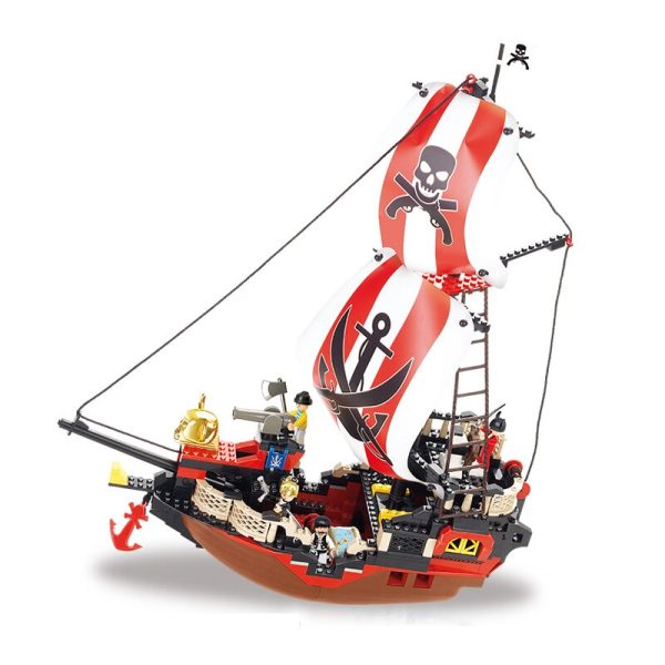 Bateau Pirate des Caraïbes en construction